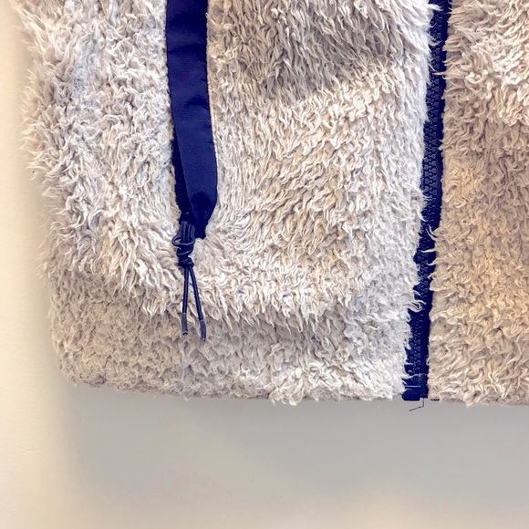 Penfield Sherpa Vest - Picture 4 of 4